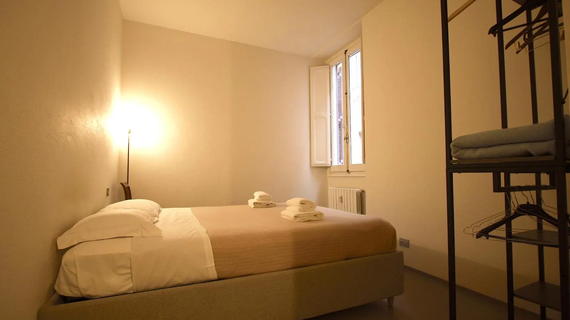 Cartari Holiday House In Campo De Fiori ローマ 0*,  イタリア